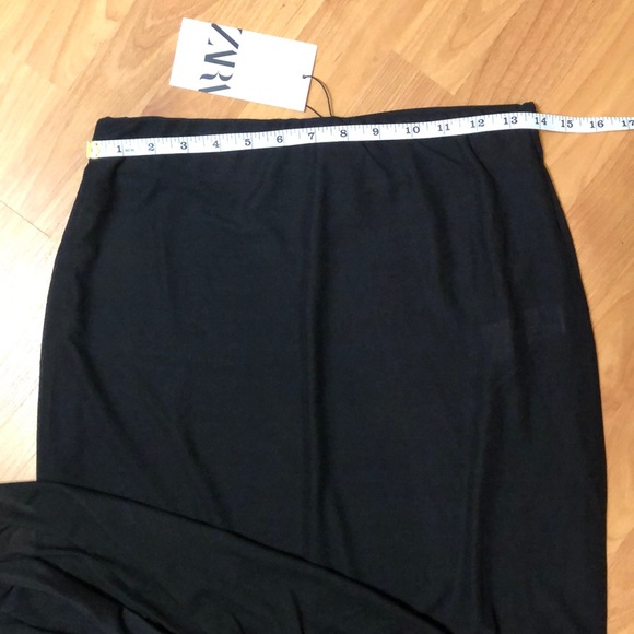 Semi sheer black tulle skirt - Picture 4 of 6